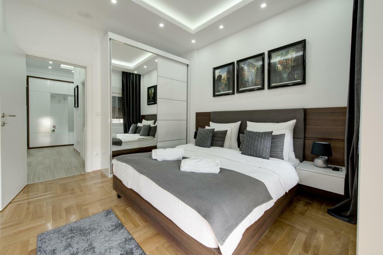 Centar President Apartment อารันเยโลวัคส์ ภายนอก รูปภาพ