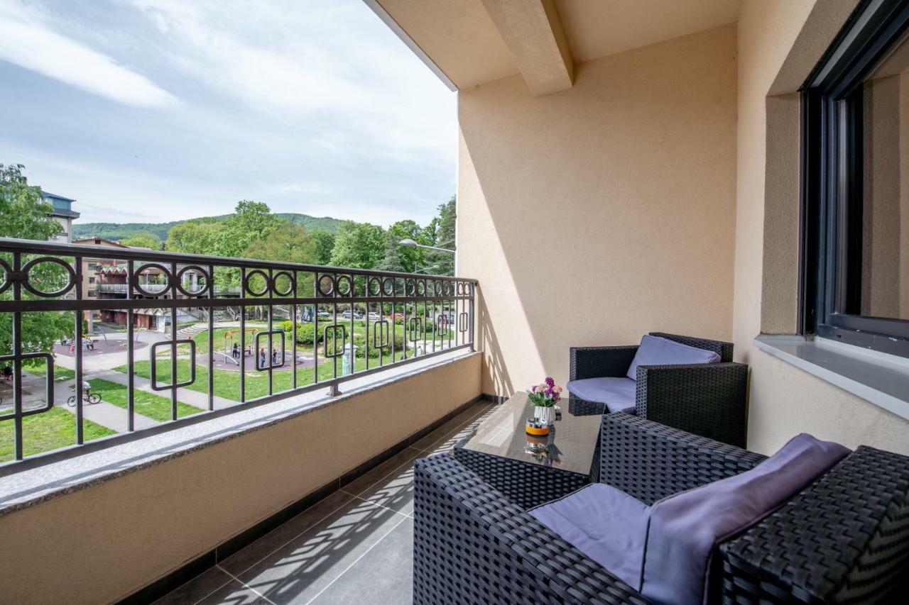 Centar President Apartment อารันเยโลวัคส์ ภายนอก รูปภาพ